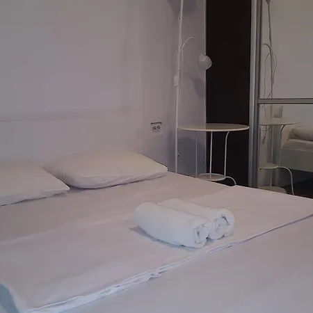 Grand Central Selari Apartment *
